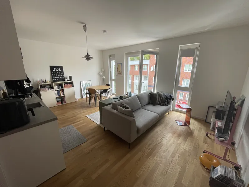 Neu in Berlin? Teilmöblierte Neubauwohnung in Kreuzberg – ideal für Berufseinsteiger & Pendler — photo 1